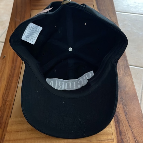 Victoria Sport Hat Adjustable Black One Victoria’s Secret - Picture 2 of 5